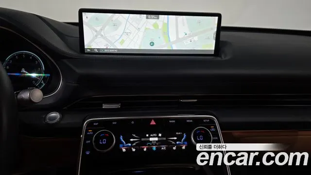 Genesis GV80 — Фото автомобиля 18