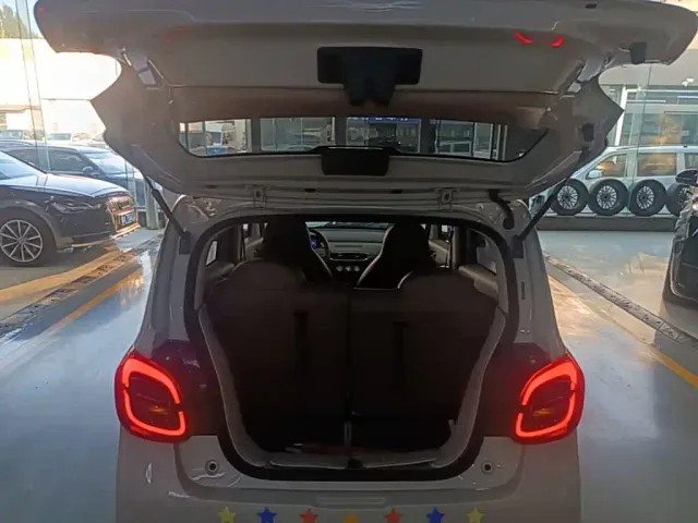 Wuling Hongguang Mini EV — Фото автомобиля 18