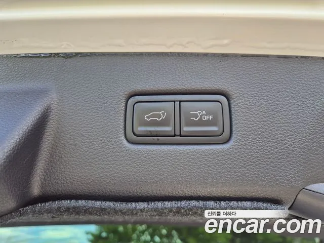 Kia Carnival Generation 4 — Фото автомобиля 18