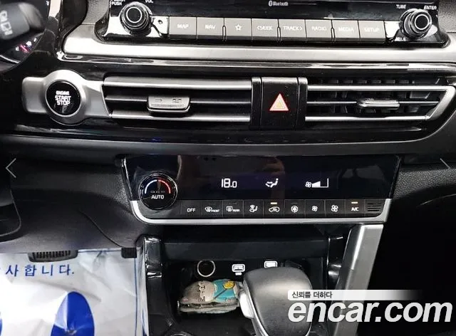 Kia Seltos Seltos Бензин 1.6 турбо 2WD — Фото автомобиля 10