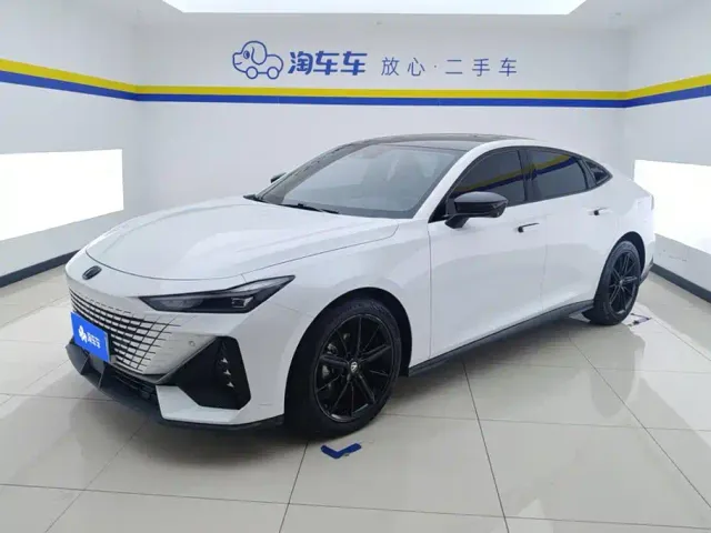 Фотография автомобиля — Changan UNI-V