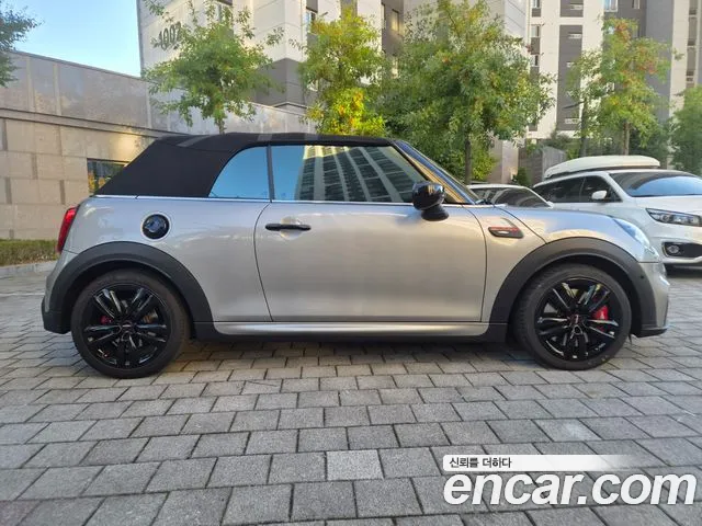 MINI Cooper Convertible — Фото автомобиля 9