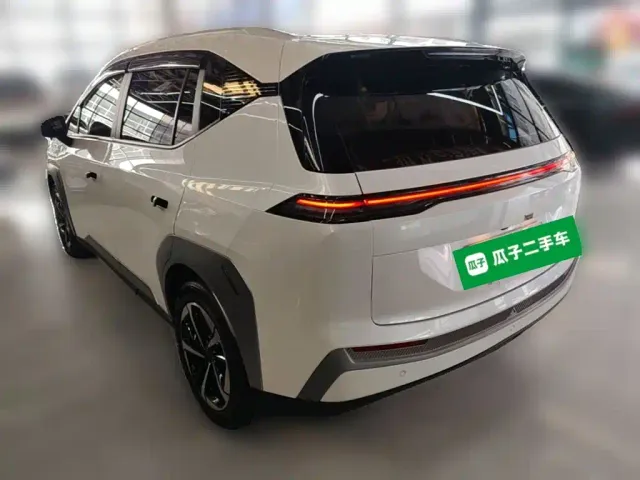 GAC Aion Y — Фото автомобиля 6