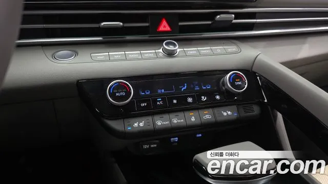 Hyundai Avante CN7 — Фото автомобиля 17