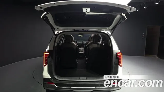 Kia Carnival 4th Gen — Фото автомобиля 26