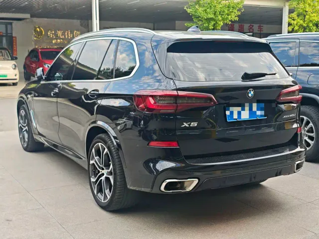 BMW X5 — Фото автомобиля 5