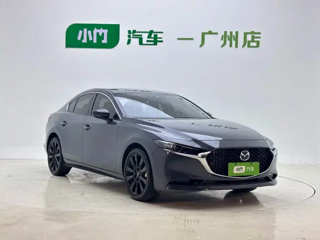 Mazda Axela — Фото автомобиля 7
