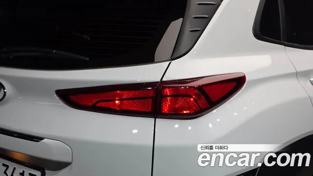 Hyundai Kona Kona (New) — Фото автомобиля 23