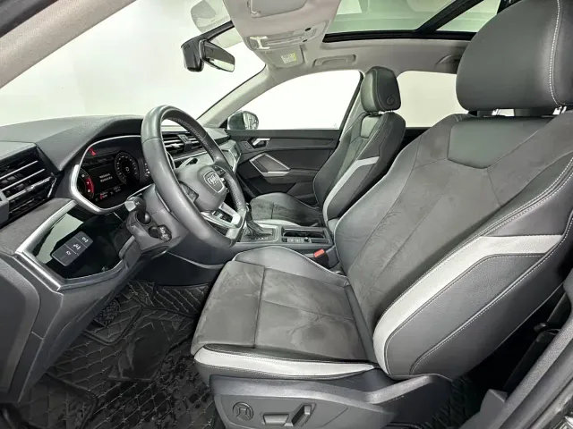 Audi Q3 — Фото автомобиля 10