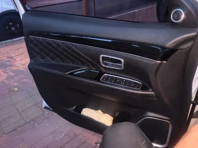 Mitsubishi Outlander — Фото автомобиля 7