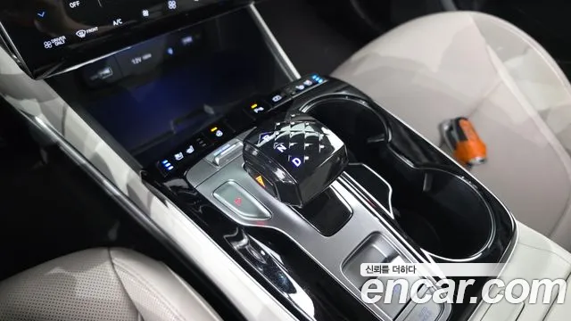 Hyundai Tucson NX4 — Фото автомобиля 12