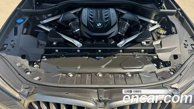BMW X6 — Фото автомобиля 6