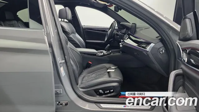 BMW 5-Series — Фото автомобиля 23