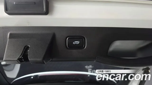 Hyundai Tucson Tucson (NX4) Бензин 1.6 турбо 2WD — Фото автомобиля 18