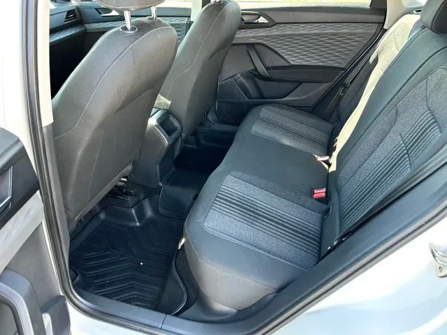 Volkswagen Tharu — Фото автомобиля 10