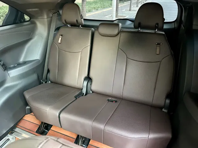 Toyota Sienna — Фото автомобиля 14