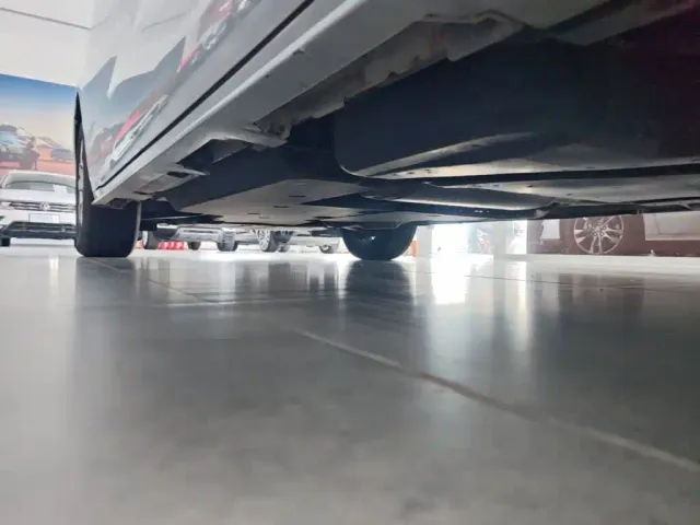 Toyota Sienna — Фото автомобиля 21