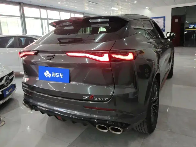 Changan Z6 — Фото автомобиля 3