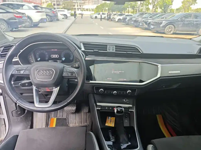 Audi Audi Q3 2022 35 TFSI Progressive Dynamic — Фото автомобиля 6