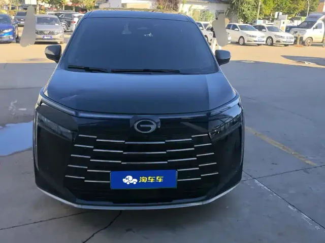 GAC Trumpchi E8 — Фото автомобиля 2