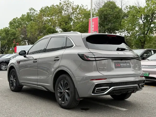 Hongqi HS5 — Фото автомобиля 6
