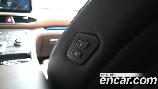 Hyundai Santafe — Фото автомобиля 24