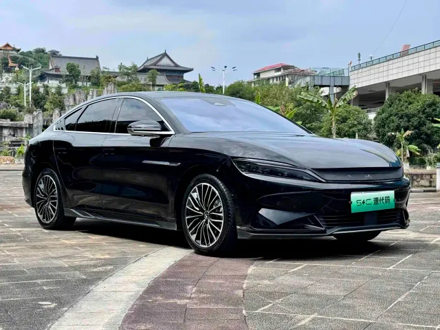 BYD Han — Фото автомобиля 13