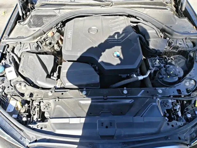 BMW 3 Series — Фото автомобиля 21