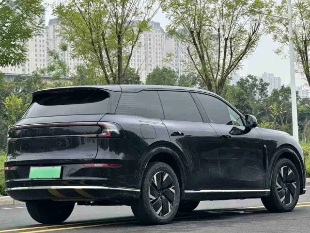 Changan Qiyuan Q07 — Фото автомобиля 9