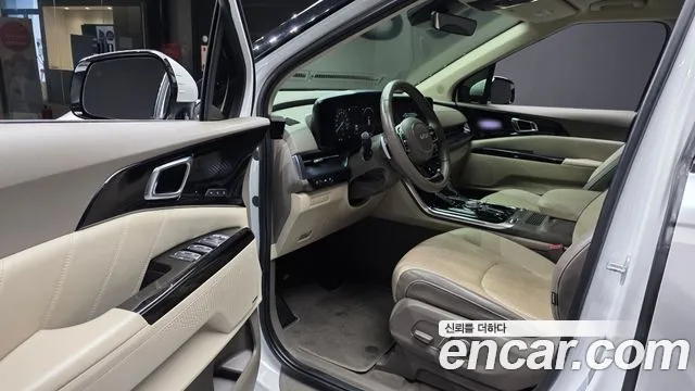 Kia Canival Carnival 4 поколение Бензин 7 мест Hi-Limousine — Фото автомобиля 8