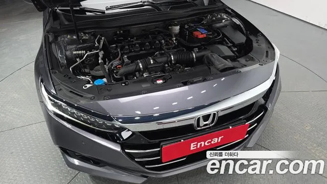 Honda Accord Accord 10 поколение 1.5 Turbo — Фото автомобиля 4