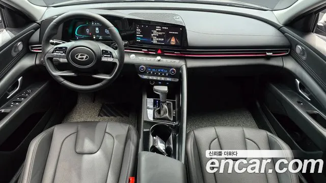 Hyundai AVANTE Новый Avante (CN7) — Фото автомобиля 6