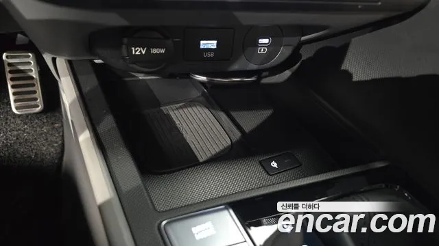 Hyundai Avante CN7 — Фото автомобиля 26