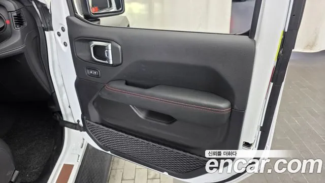 Jeep Wrangler Wrangler (JL) 2.0 Rubicon 2 двери — Фото автомобиля 25