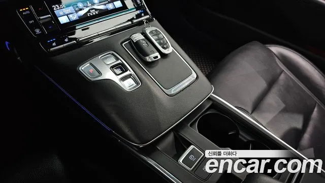 Hyundai Grandeur — Фото автомобиля 9