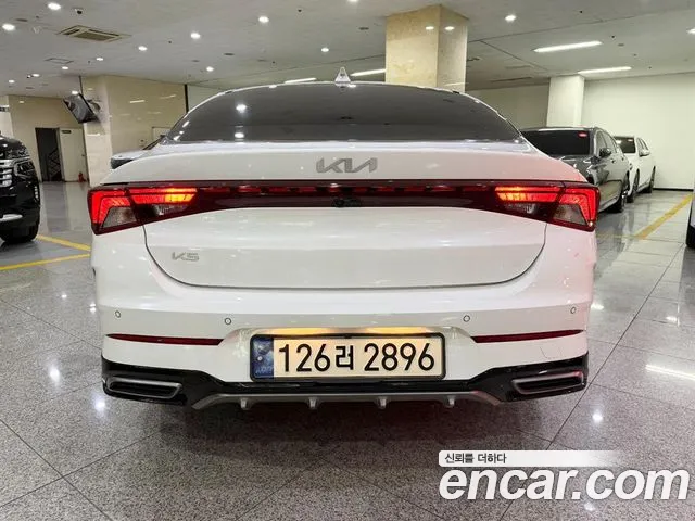 Kia K5 Generation 3 — Фото автомобиля 4