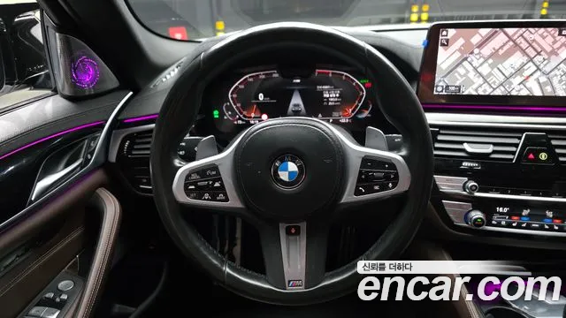 BMW 5 Series G30 — Фото автомобиля 19
