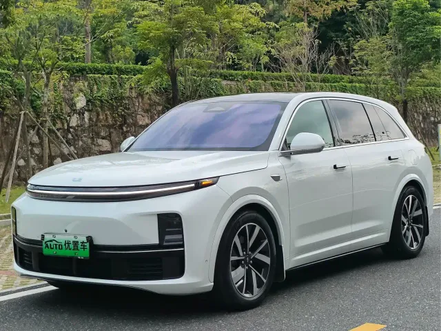 Фотография автомобиля — Li Auto L7