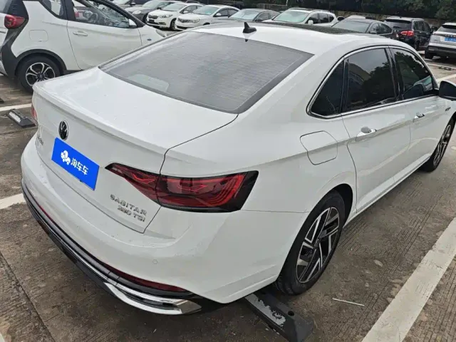 Volkswagen Sagitar — Фото автомобиля 3