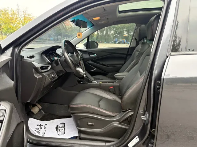 Chevrolet Orlando — Фото автомобиля 13