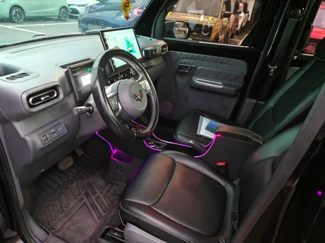 Wuling Zhiguang NEV — Фото автомобиля 5