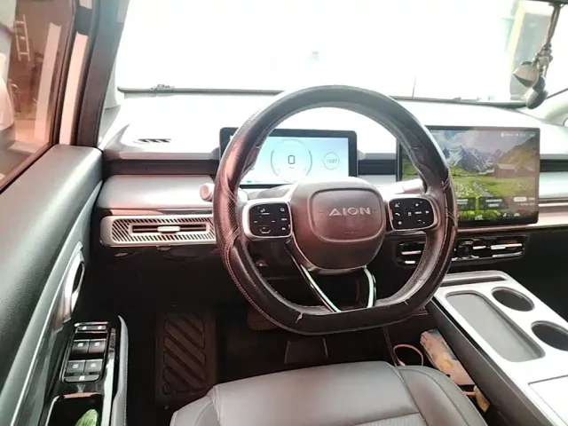 GAC Aion Y — Фото автомобиля 10