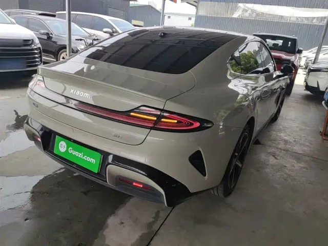 Xiaomi SU7 — Фото автомобиля 6