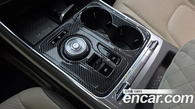 Kia Carnival — Фото автомобиля 12