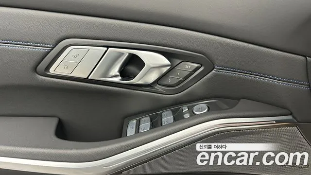 BMW 3 Series — Фото автомобиля 16