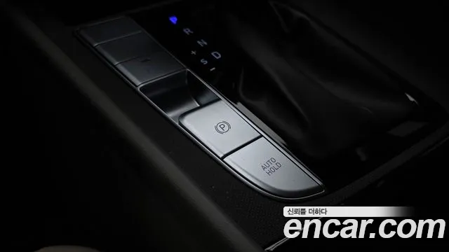 Hyundai Avante — Фото автомобиля 24