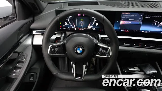 BMW 5-Series — Фото автомобиля 12