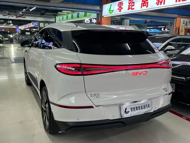 BYD Sealion 06 — Фото автомобиля 7