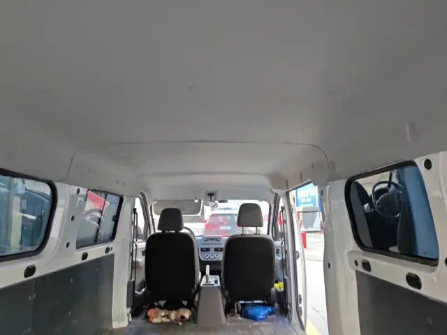 Wuling Yangguang — Фото автомобиля 8
