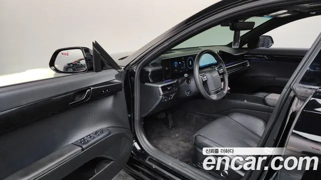 Hyundai Grandeur Grandeur (GN7) 3.5 Бензин 2WD — Фото автомобиля 9